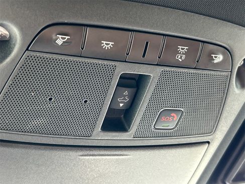 Used 2024 INFINITI QX80 Sensory image 13