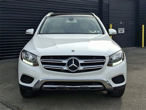 Used 2019 Mercedes-Benz GLC 300 4MATIC image 10