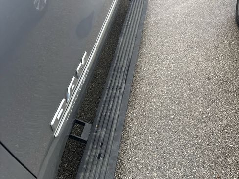 Used 2019 RAM 1500 Limited image 9