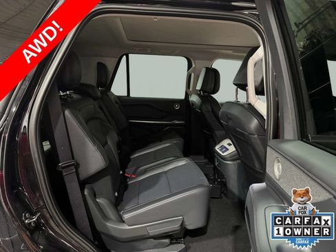 Certified 2025 Lincoln Navigator Reserve AWD/4WD image 25