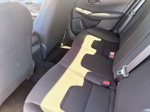 Used 2025 Nissan Sentra S FWD image 14