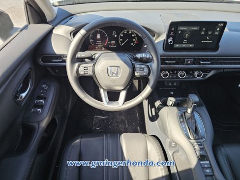 New 2026 Honda HR-V EX-L image 11