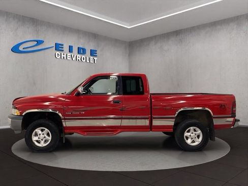 Used 1997 Dodge Ram 1500 Truck 4x4 Club Cab image 9