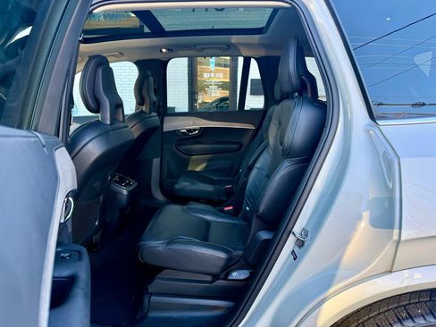 Used 2022 Volvo XC90 T6 Inscription w/ Advanced Package AWD/4WD image 20