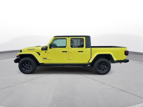 Used 2023 Jeep Gladiator Sport AWD/4WD image 9