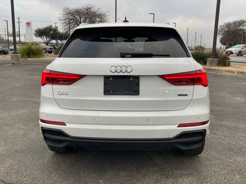 Used 2025 Audi Q3 2.0T Premium image 6