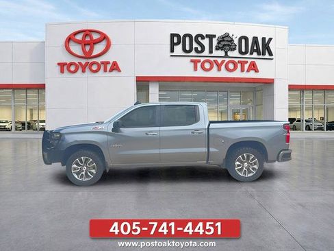Used 2020 Chevrolet Silverado 1500 RST AWD/4WD image 3