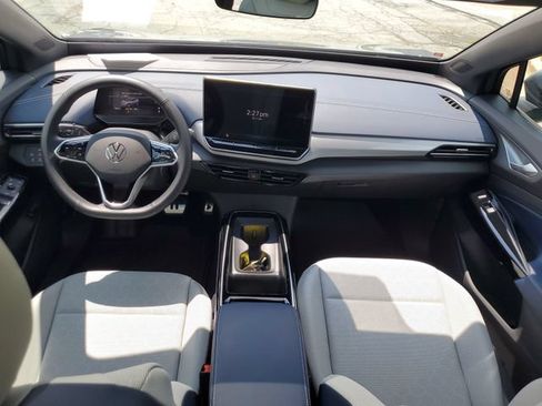 Certified 2025 Volkswagen ID.4 Pro S AWD/4WD image 8