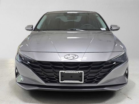 Used 2023 Hyundai Elantra SEL FWD image 8