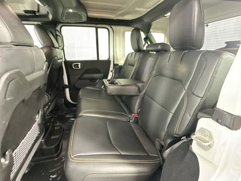 Used 2024 Jeep Wrangler Unlimited Sahara w/ Safety Group AWD/4WD image 24