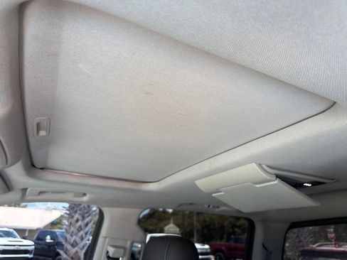 Used 2015 Chevrolet Silverado 1500 LTZ Z71 AWD/4WD image 19