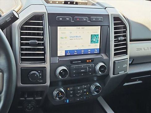 Used 2021 Ford F350 Platinum AWD/4WD image 20