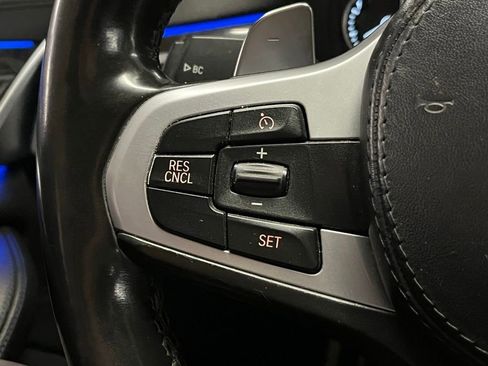 Used 2018 BMW 530i xDrive AWD/4WD image 26