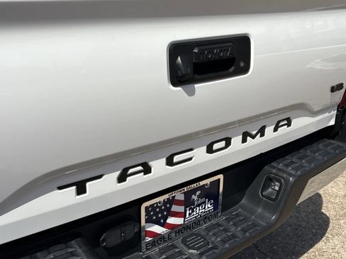 Used 2023 Toyota Tacoma SR5 image 15