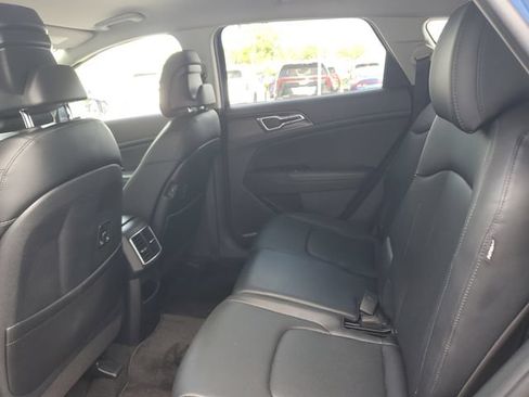 Certified 2024 Kia Sportage EX FWD image 9