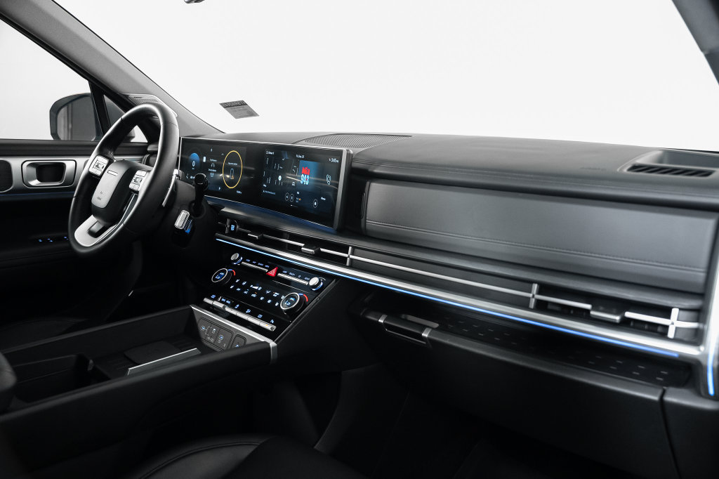 Certified 2024 Hyundai Santa Fe Limited FWD image 36
