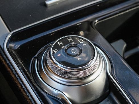 Used 2019 Ford Edge SEL w/ Equipment Group 201A image 13