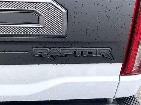 Used 2025 Ford F150 Raptor AWD/4WD image 25