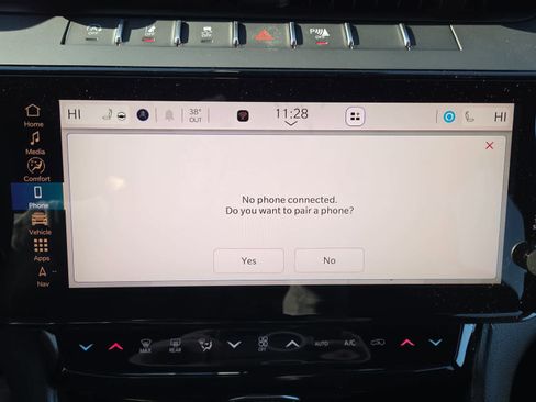 New 2026 Jeep Grand Cherokee Altitude image 24