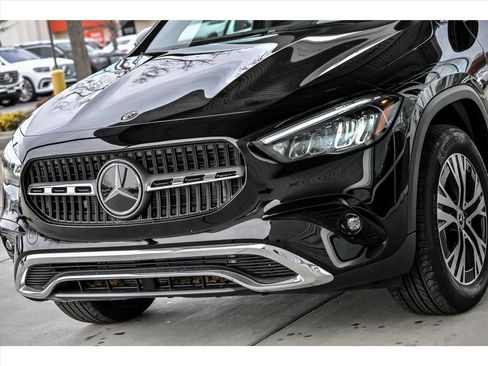 New 2026 Mercedes-Benz GLA 250 4MATIC image 4