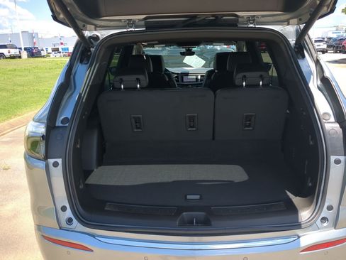 Used 2024 Buick Enclave Avenir w/ Avenir Technology Package FWD image 24
