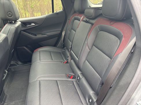 Used 2025 Chevrolet Equinox RS image 27