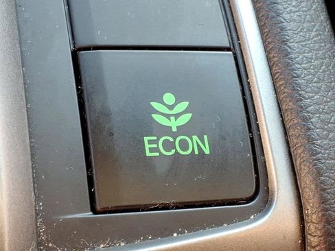 Used 2019 Honda Civic Sport image 9