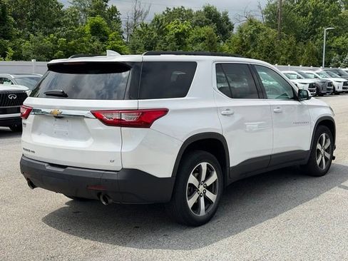 Used 2020 Chevrolet Traverse LT w/ LT Premium Package AWD/4WD image 7