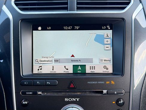 Used 2018 Ford Explorer Limited w/ Equipment Group 301A image 34