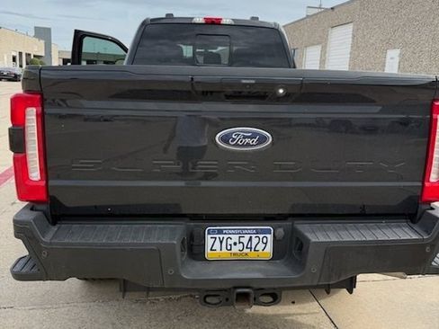 Used 2023 Ford F350 Lariat w/ Lariat Ultimate Package AWD/4WD image 7