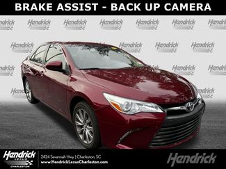 Used 2017 Toyota Camry XLE video 1