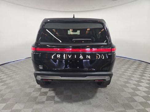 Used 2024 Rivian R1S Adventure AWD/4WD image 4