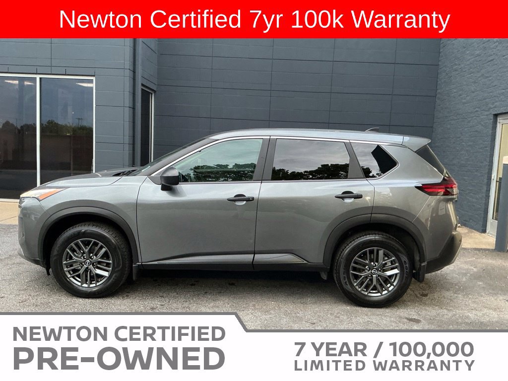 Used 2023 Nissan Rogue S FWD image 3