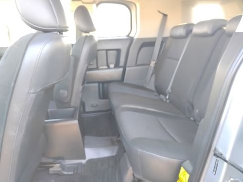 Used 2007 Toyota FJ Cruiser 4WD image 24