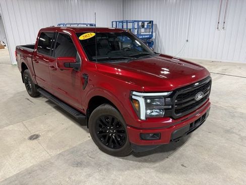 Used 2025 Ford F150 Lariat image 39