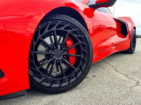 Used 2020 Chevrolet Corvette Stingray Preferred Conv w/ 2LT Preferred Equipment Group image 2