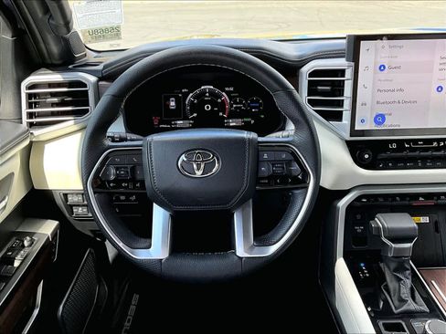 Used 2023 Toyota Sequoia Capstone image 7