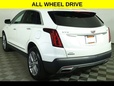 Used 2023 Cadillac XT5 Premium Luxury w/ LPO, Floor Liner Package AWD/4WD image 5