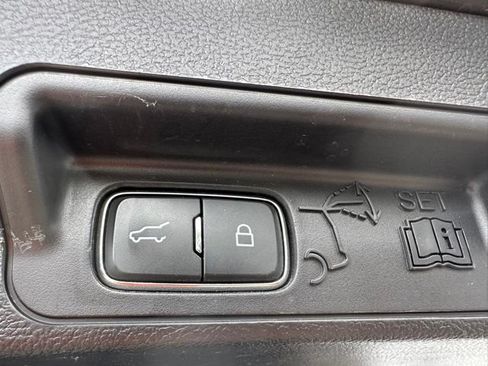 Used 2022 Ford Explorer ST w/ Equipment Group 401A AWD/4WD image 15