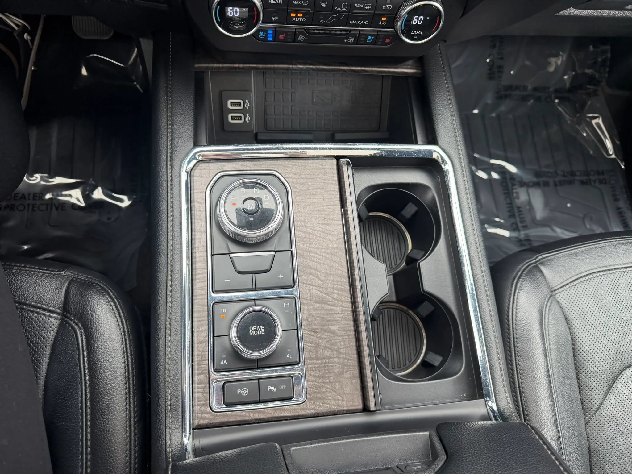 Used 2019 Ford Expedition Max Limited w/ Special Edition Package AWD/4WD image 27