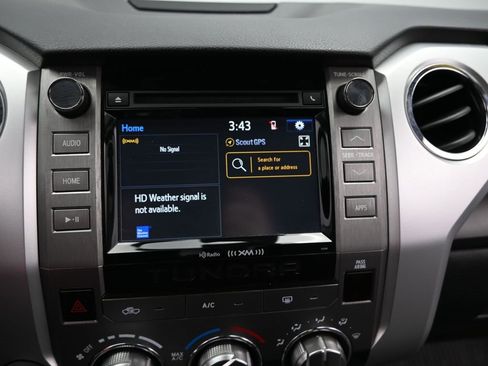 Used 2018 Toyota Tundra SR5 image 18