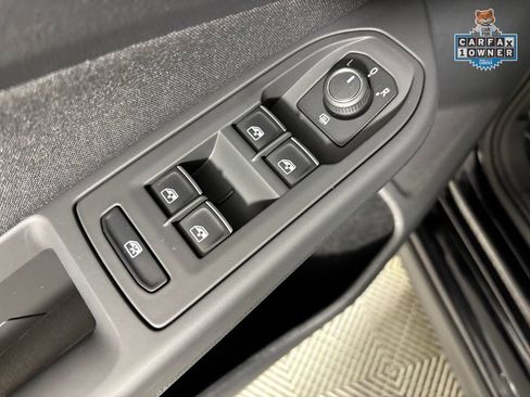 Used 2022 Volkswagen GTI S FWD image 14