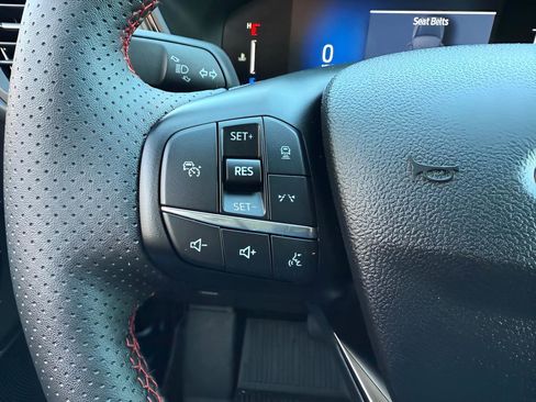 Used 2025 Ford Escape ST-Line w/ Tech Pack #1 AWD/4WD image 19