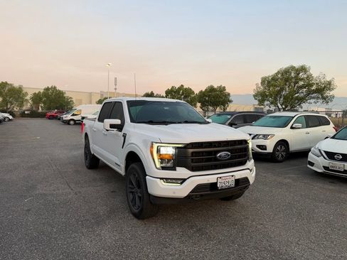 Used 2021 Ford F150 Lariat image 2