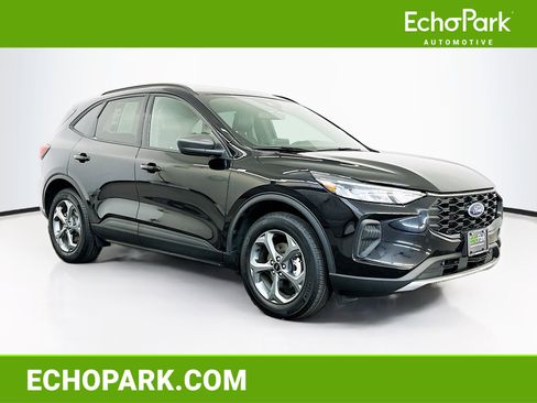 Used 2025 Ford Escape ST-Line image 1
