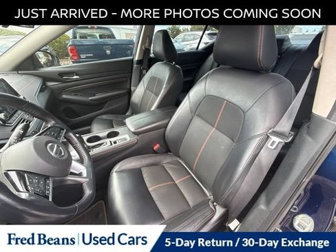 Certified 2019 Nissan Altima 2.5 SR w/ SR Premium Package AWD/4WD image 17