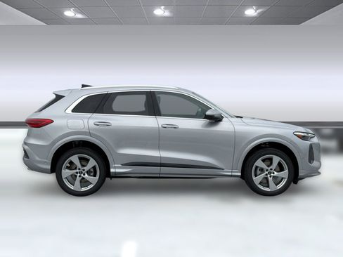 New 2026 Audi Q5 Premium AWD/4WD image 8
