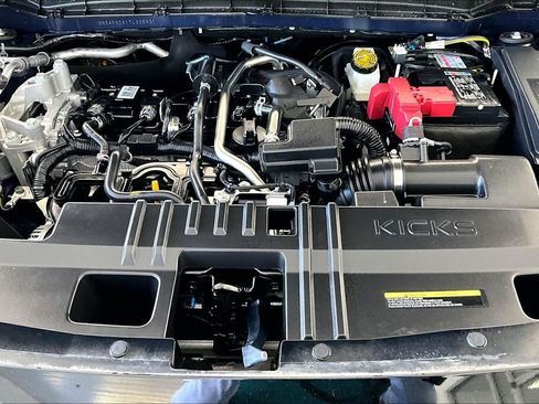 Used 2026 Nissan Kicks SR image 30
