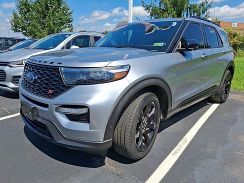 Used 2020 Ford Explorer ST w/ ST Street Pack AWD/4WD image 3