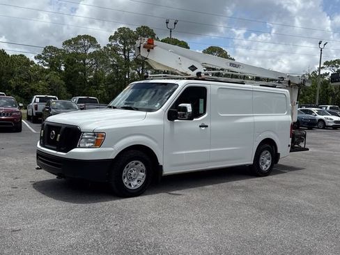 Used 2020 Nissan NV 3500 SV RWD image 11